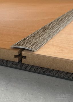 Prechodový profil dub bahenní - samolepiaci
