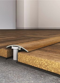 Přechodový profil PP ořech zlatý - samolepicí / na hmoždinku