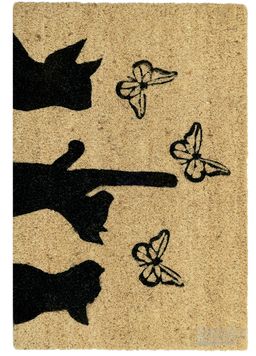 Rohožka kočky a motýli