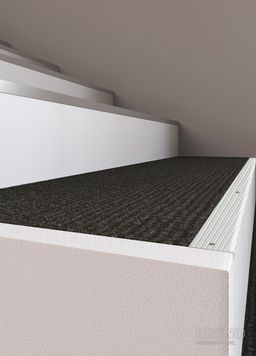 Schodová hrana DP33 striebro - vŕtaná