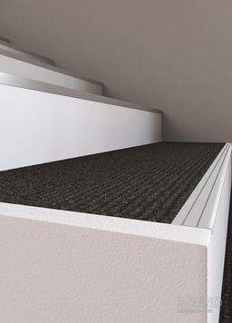 Schodová hrana DP36/S stříbro - samolepicí