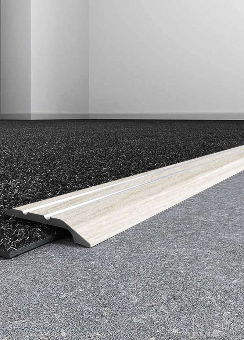 Vyrovnávací profil dub bílý