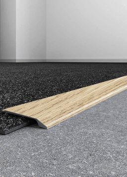 Vyrovnávací profil dub