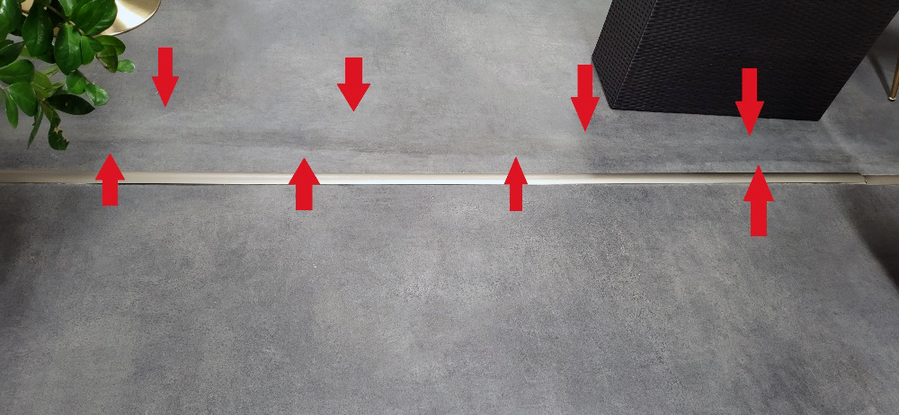 Zlé napojenie PVC podlahy