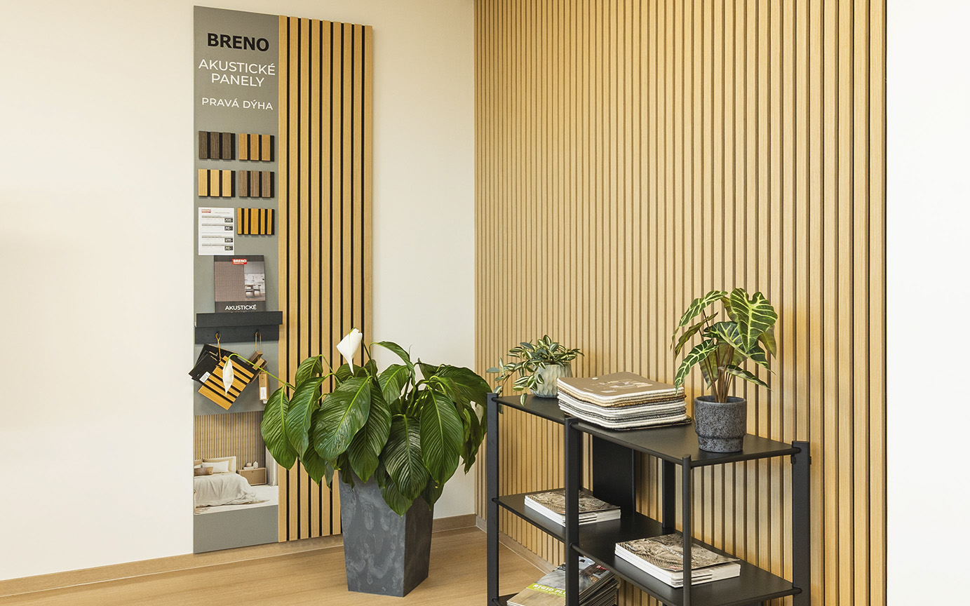 Akustické panely v interiéru vzorkové prodejny BRENO v Postřižíně.